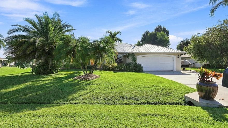 1863 SE Bowie Street, Port St. Lucie, FL 34952 photo 4