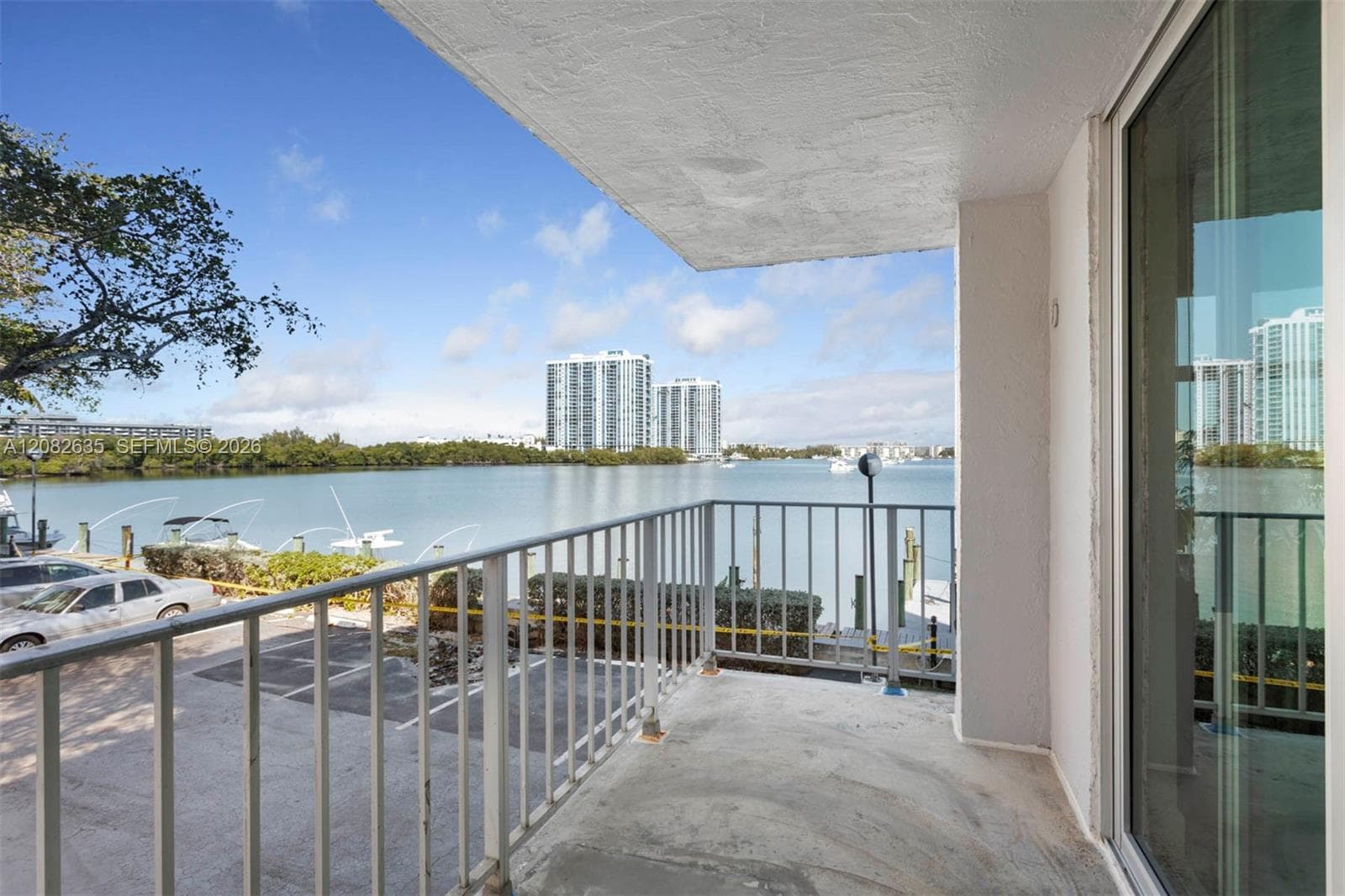16558 NE 26th Ave # 2G, North Miami Beach, FL 33160 photo 2