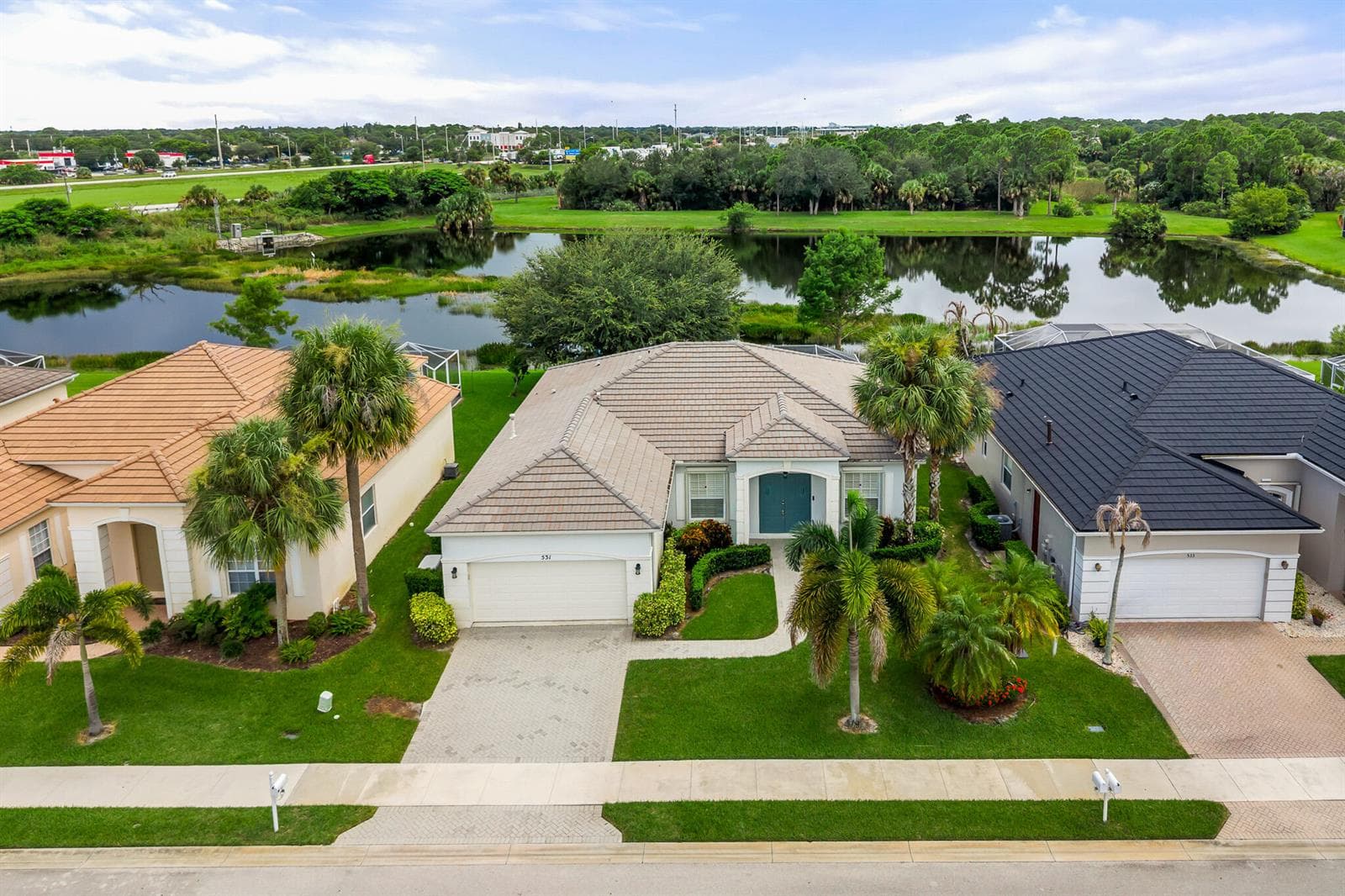 531 SW Lake Manatee Way, Port St. Lucie, FL 34986 photo 6
