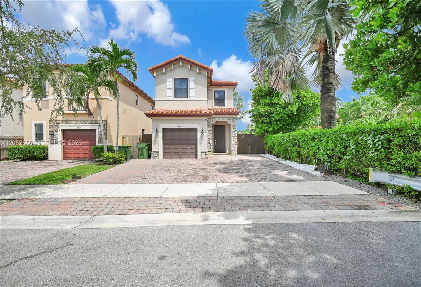 3803 NE 2nd St, Homestead, FL 33033 photo 2