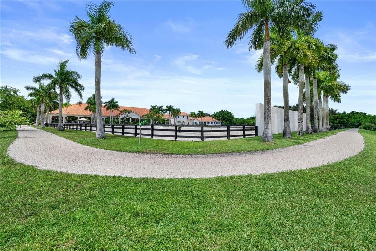 5625 140th Avenue S, Wellington, FL 33449 photo 3