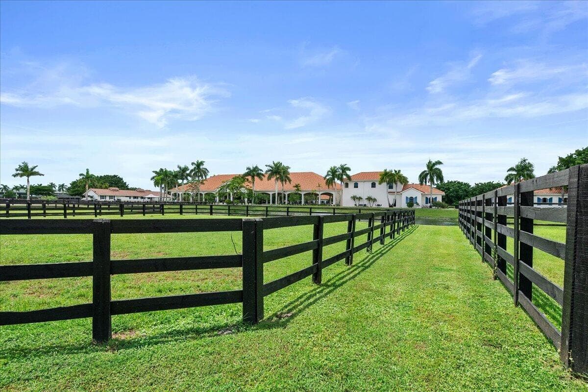 5625 140th Avenue S, Wellington, FL 33449 photo 8