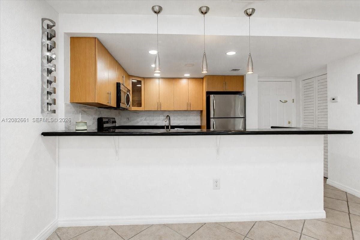 1975 Normandy Dr # 303, Miami Beach, FL 33141 photo 7
