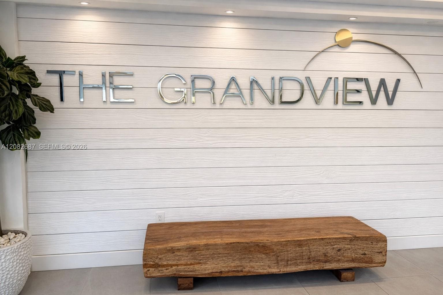 5900 Collins Ave # 1405, Miami Beach, FL 33140 photo 2