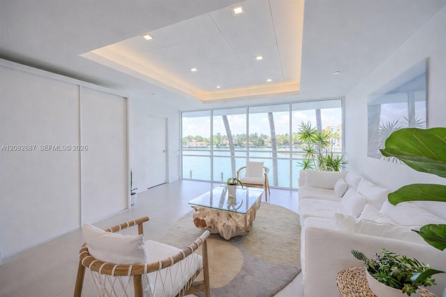 5900 Collins Ave # 1405, Miami Beach, FL 33140 photo 3