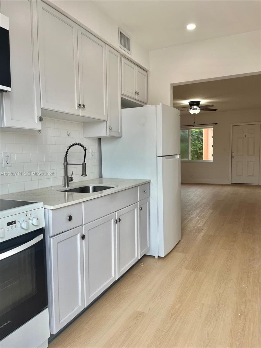 3401 SW 11 St # 3 (aka 1B), Miami, FL 33135 photo 6