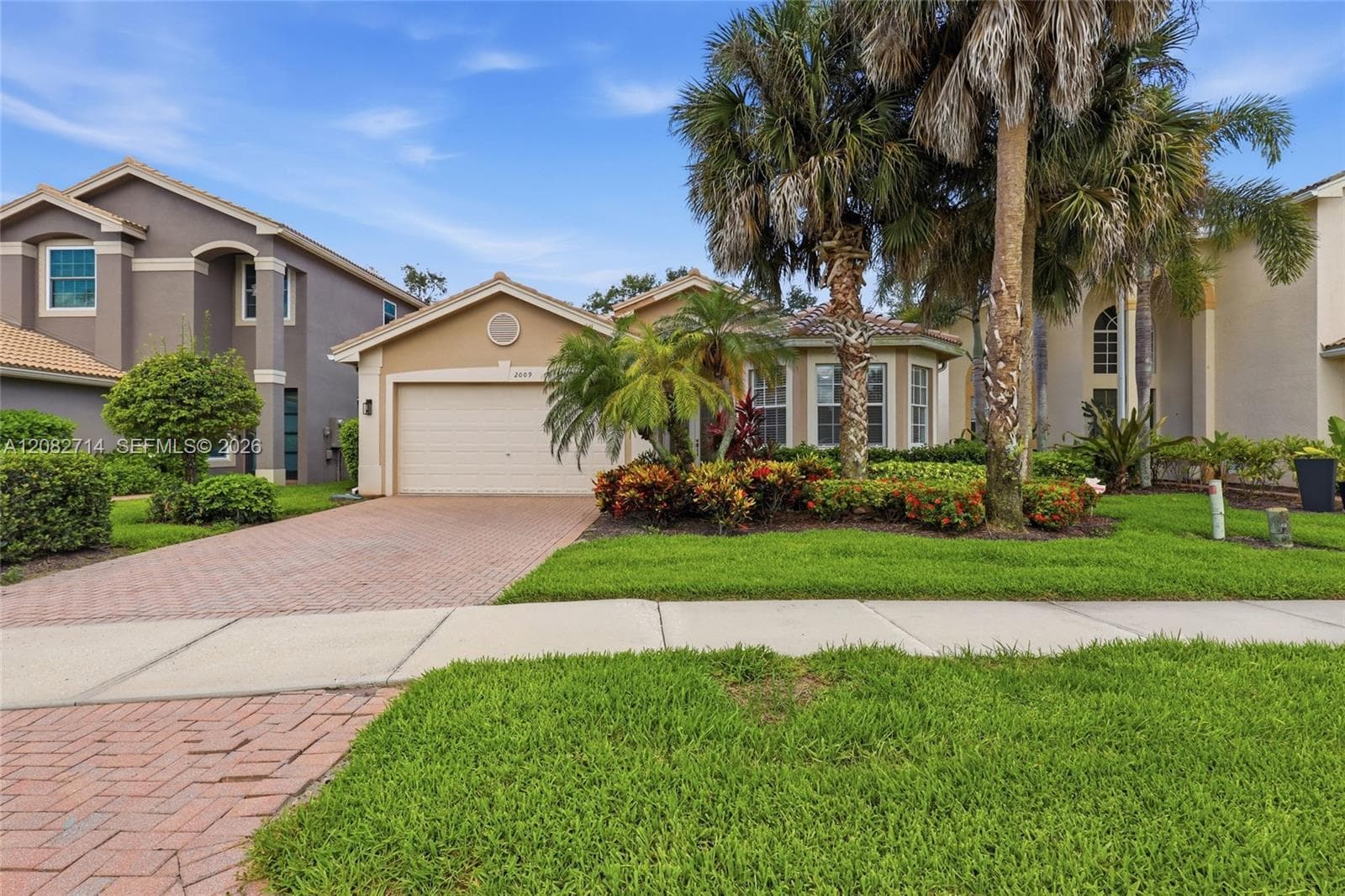 2009 Isla de Palma Cir, Other City - In The State Of Florida, FL 34119 photo 2