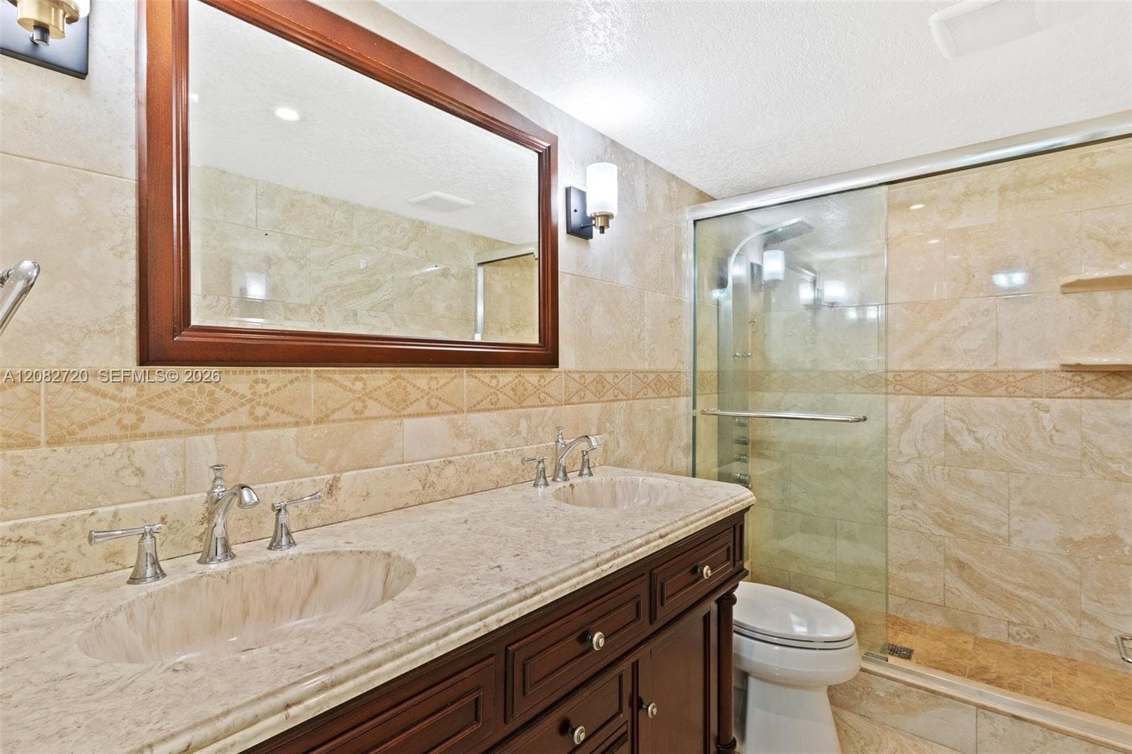 1300 W 47th Pl # 223, Hialeah, FL 33012 photo 2