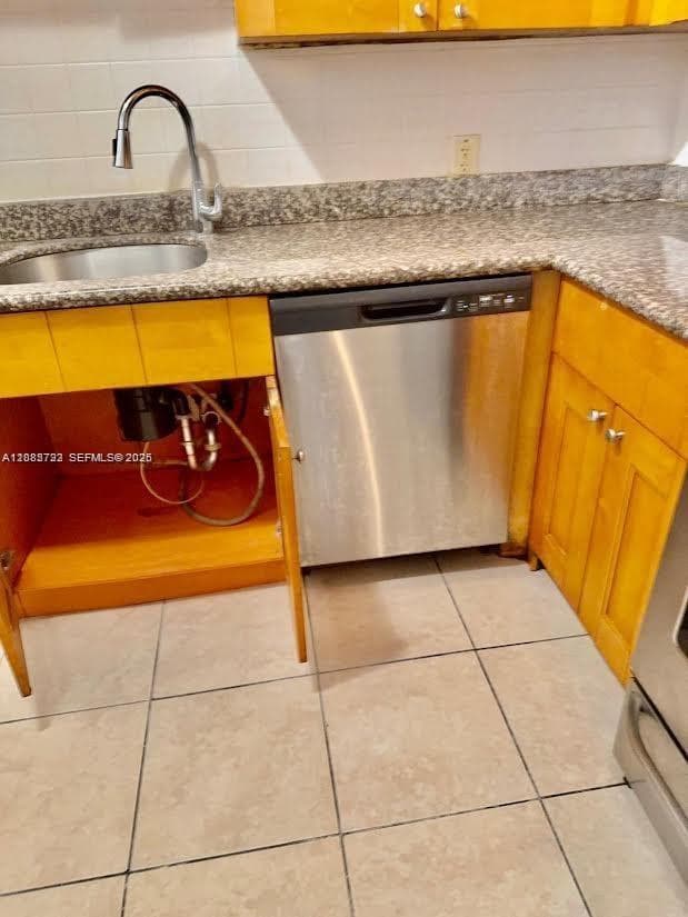 4848 NW 24th Ct # 203, Lauderdale Lakes, FL 33313 photo 5