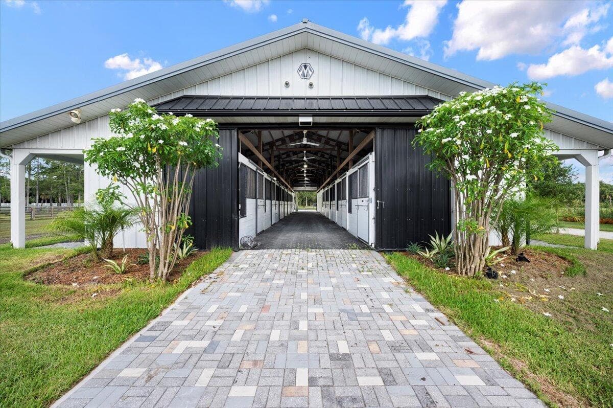 10320 Randolph Siding Road, Jupiter, FL 33478