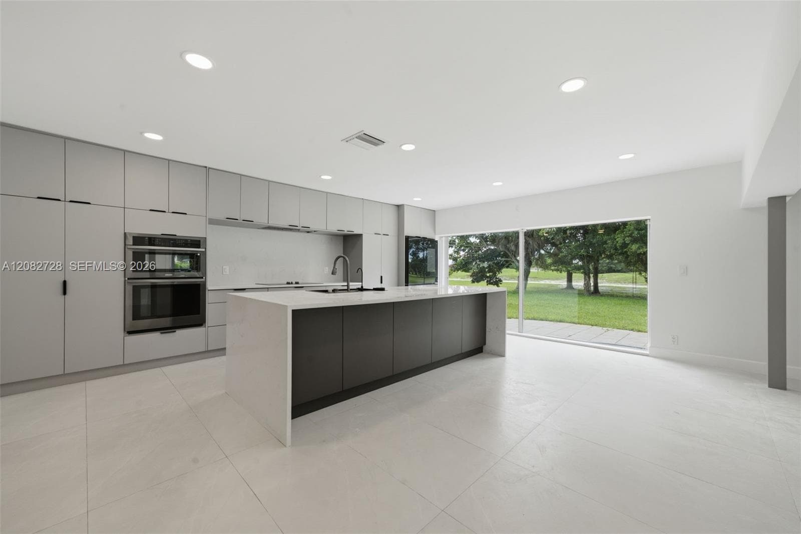 6700 E Tropical Way, Plantation, FL 33317 photo 10