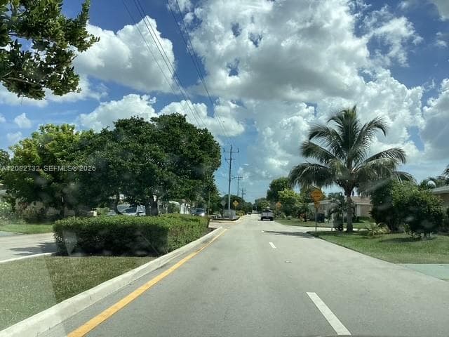 4915 NW 47th Ter, Tamarac, FL 33319 photo 3