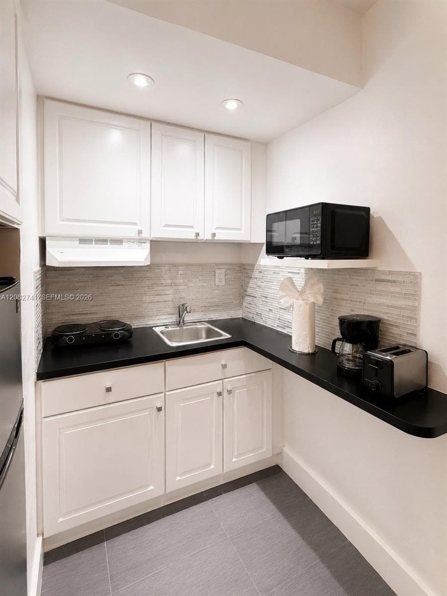 3025 Indian Creek Dr # 204, Miami Beach, FL 33140 photo 7