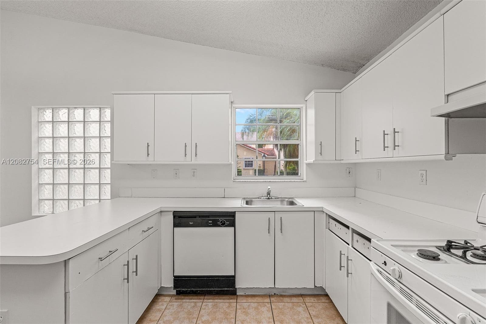 15261 SW 111th St, Miami, FL 33196 photo 13