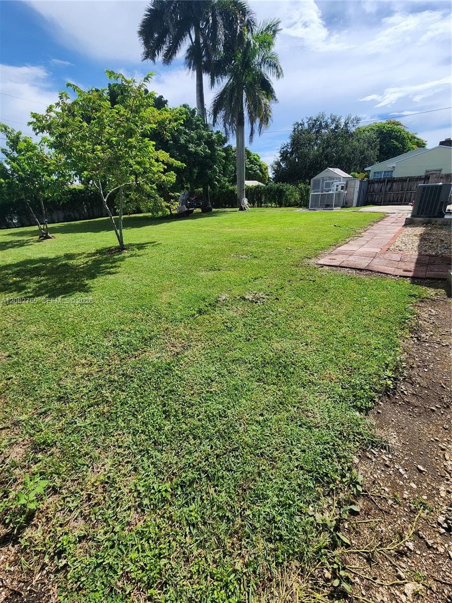 771 NW 15th St, Homestead, FL 33030 photo 4
