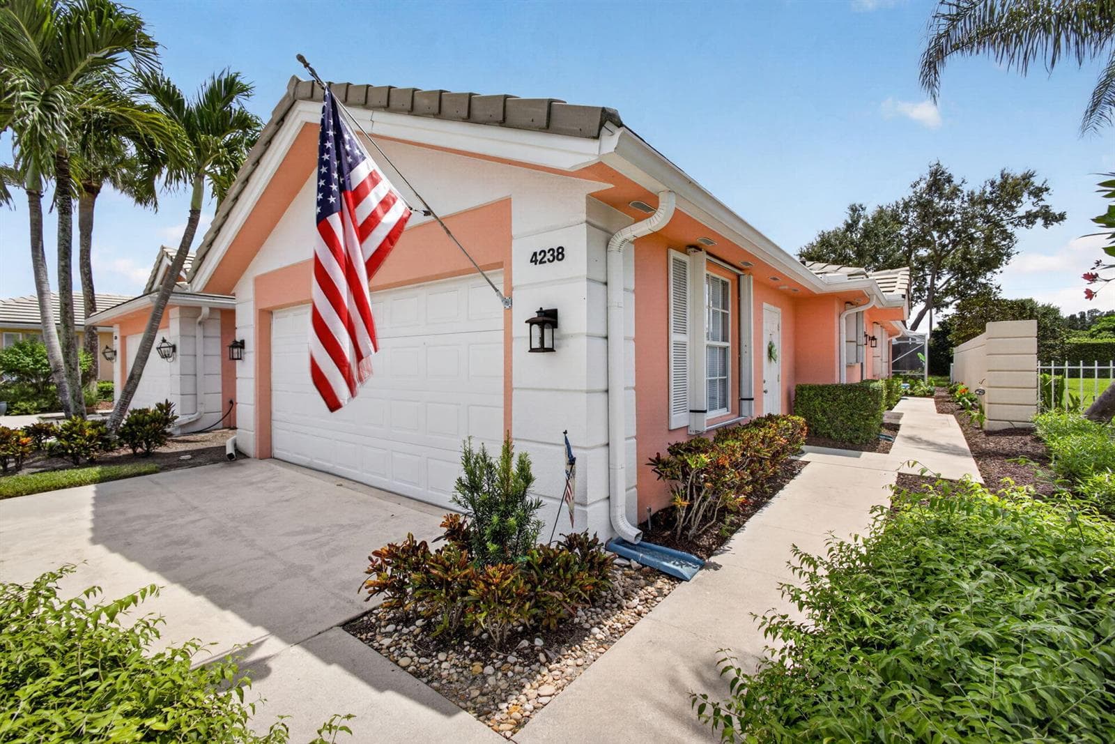 4238 ROYAL OAK Drive, Palm Beach Gardens, FL 33410 photo 2