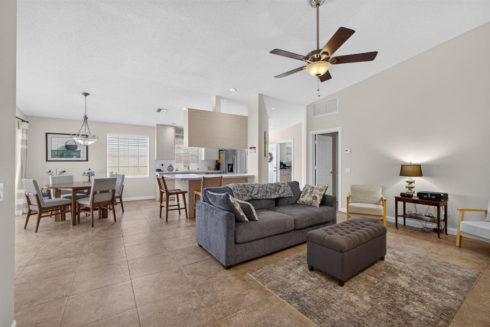 4238 ROYAL OAK Drive, Palm Beach Gardens, FL 33410 photo 12