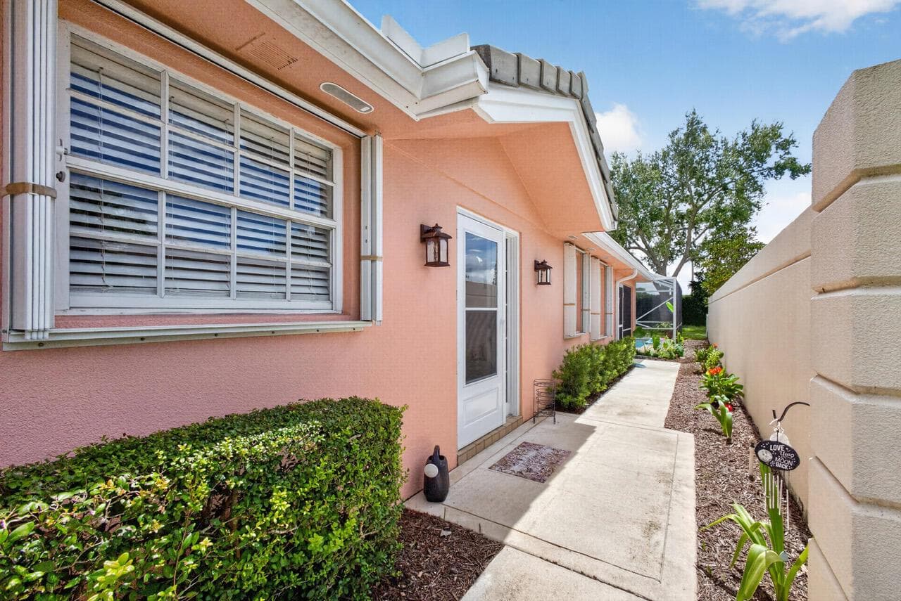 4238 ROYAL OAK Drive, Palm Beach Gardens, FL 33410 photo 4