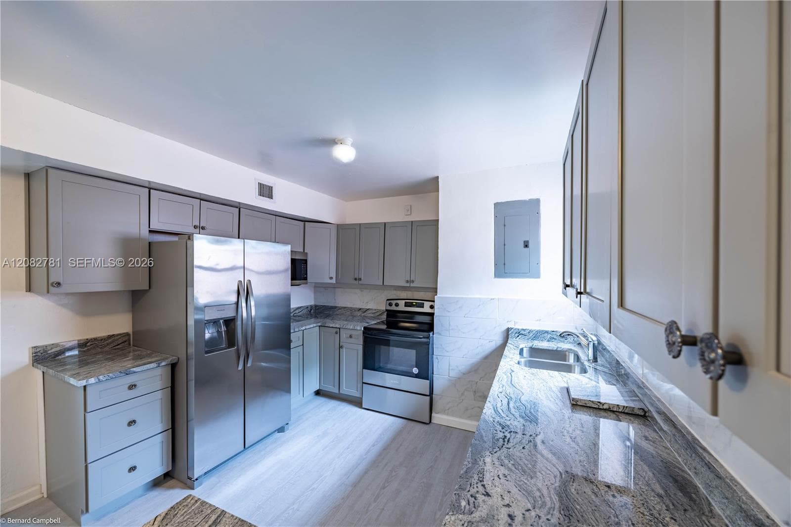 918 NW 13th Ct, Fort Lauderdale, FL 33311 photo 5