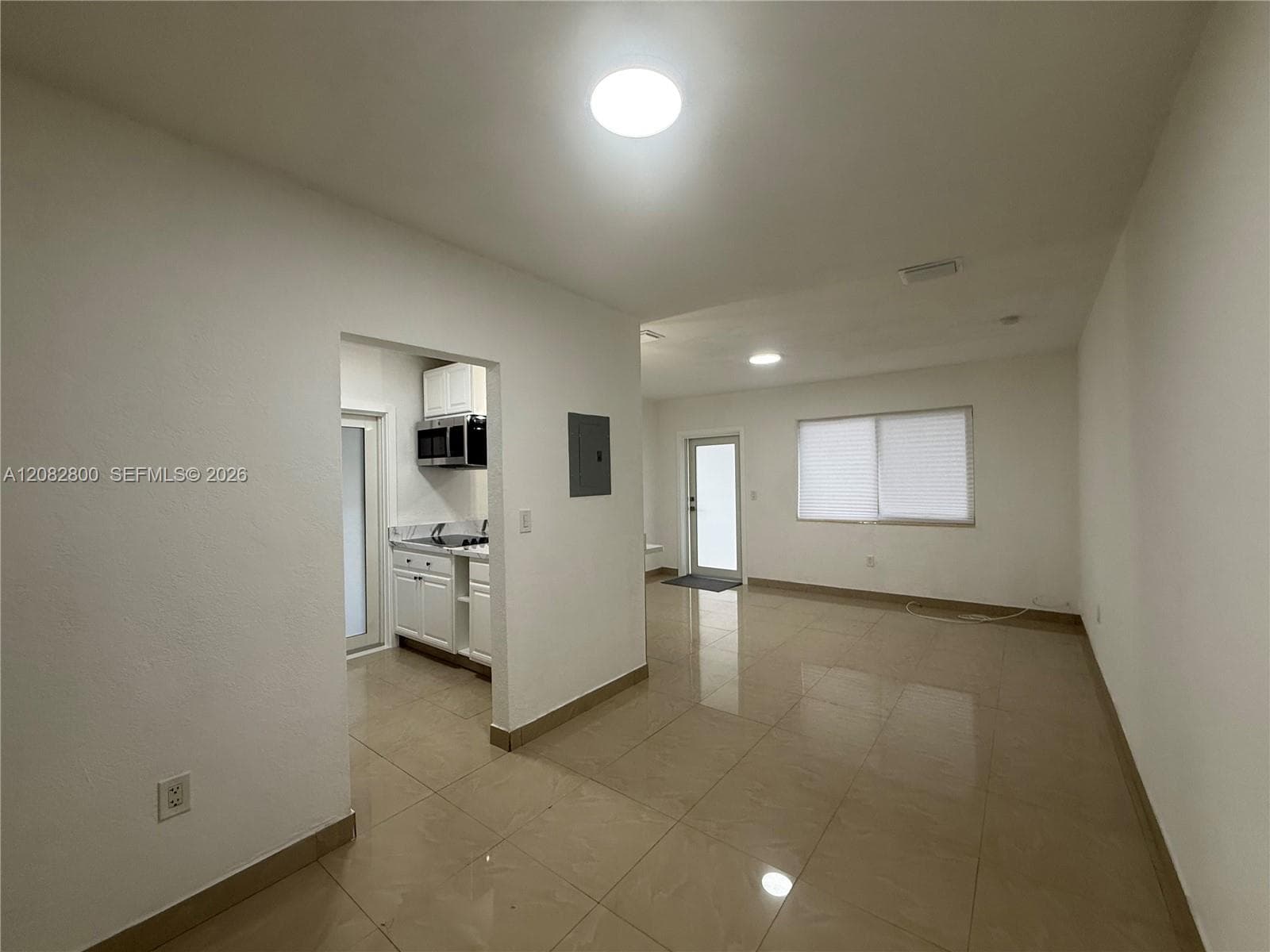 4885 NW 4th St # FRONT, Miami, FL 33126 photo 4