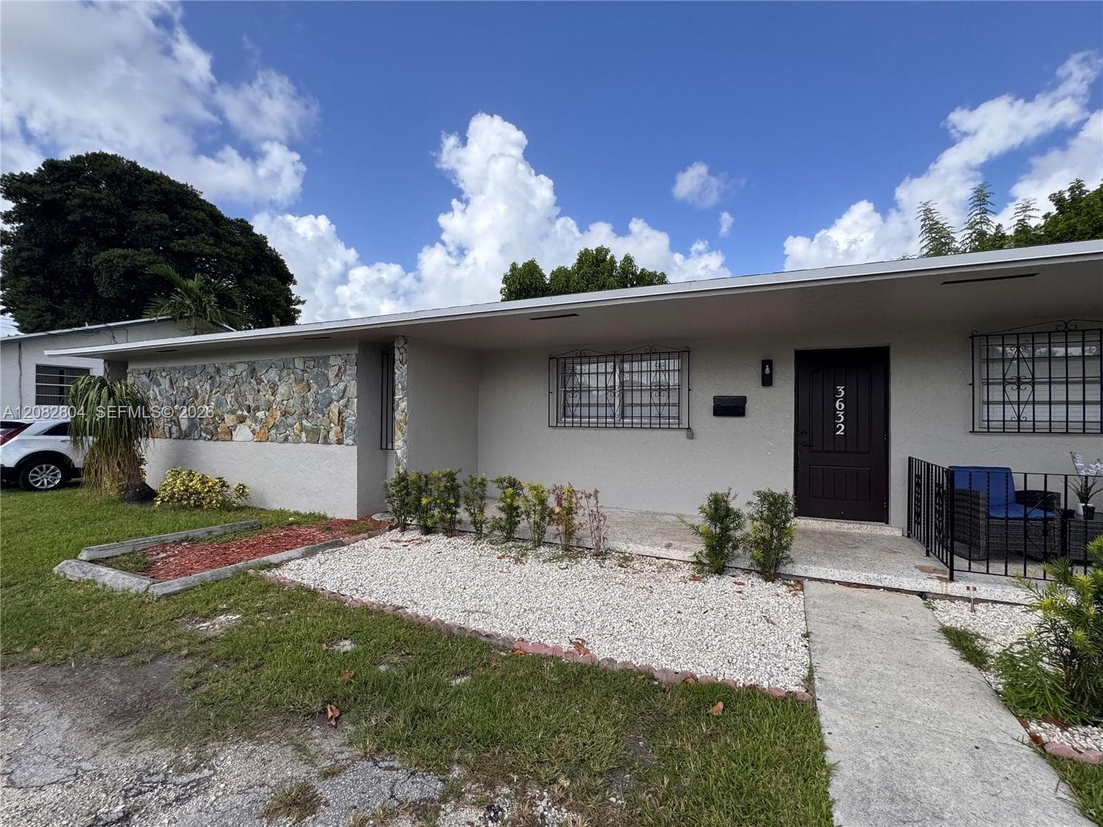 3632 SW 87th Ave # FRONT, Miami, FL 33165
