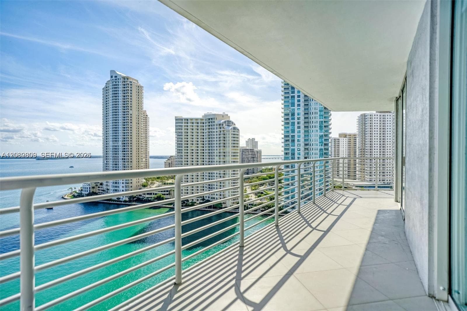 325 NE Biscayne Blvd # 1923, Miami, FL 33131 photo 12