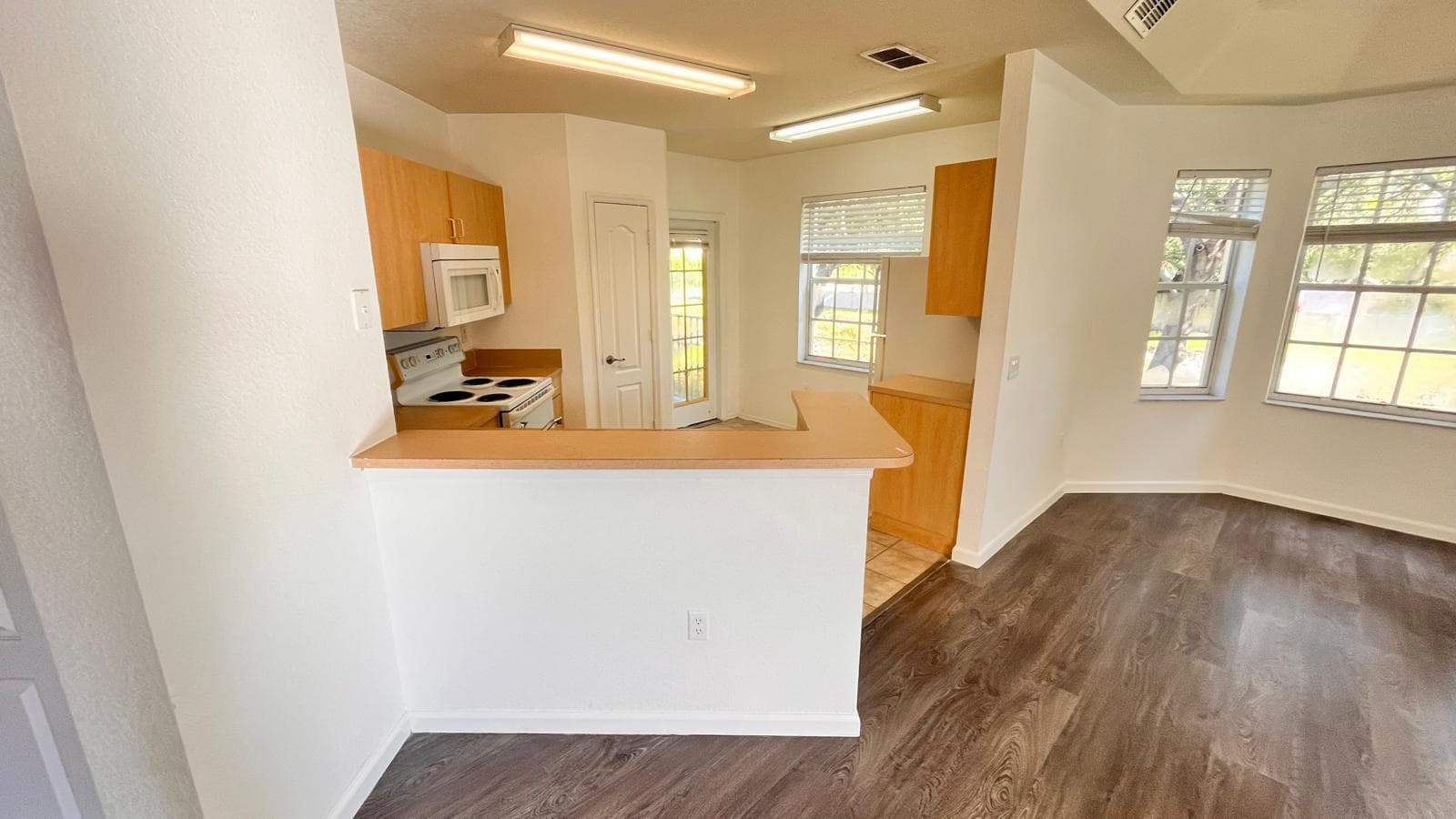 106 Belmont Place, Boynton Beach, FL 33436 photo 9