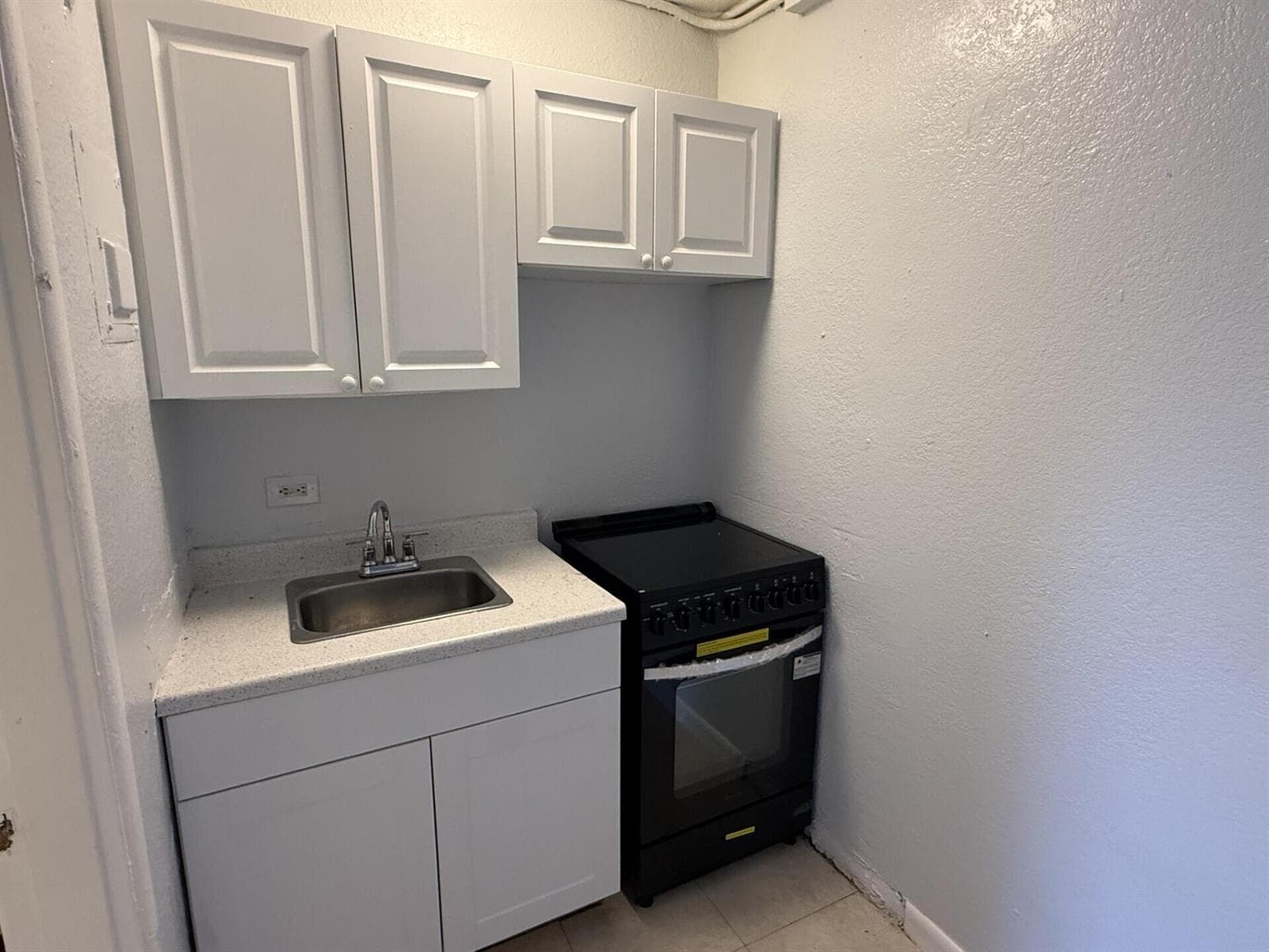 3300 Broadway # 7, West Palm Beach, FL 33407 photo 4