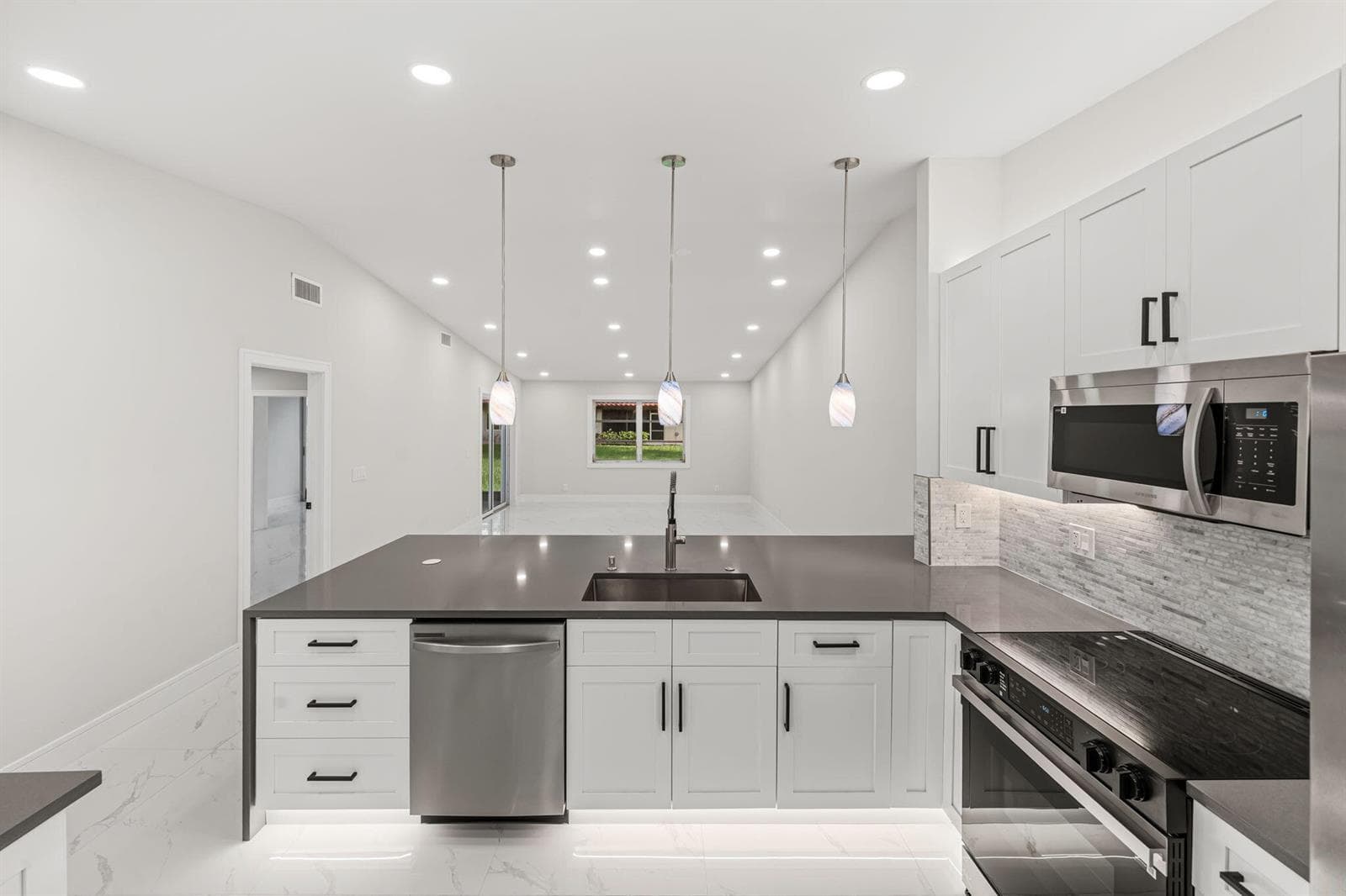 6083 MILLINGTON Way # 6083, Delray Beach, FL 33484