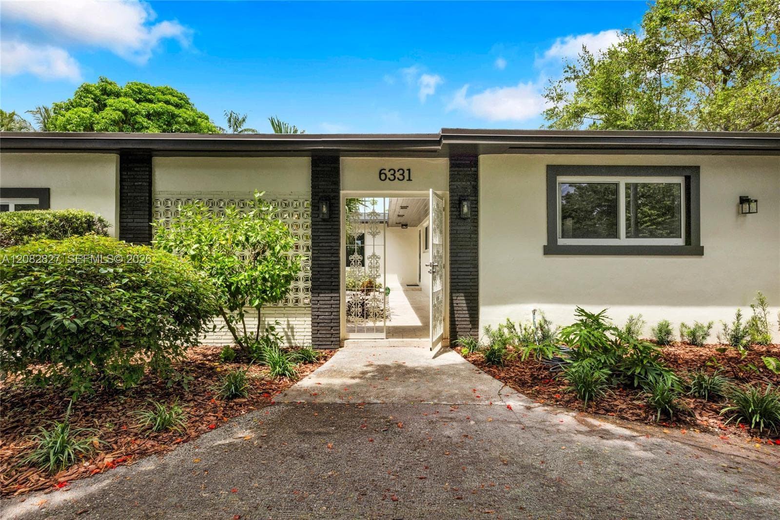 6331 SW 62nd Ter, South Miami, FL 33143 photo 4