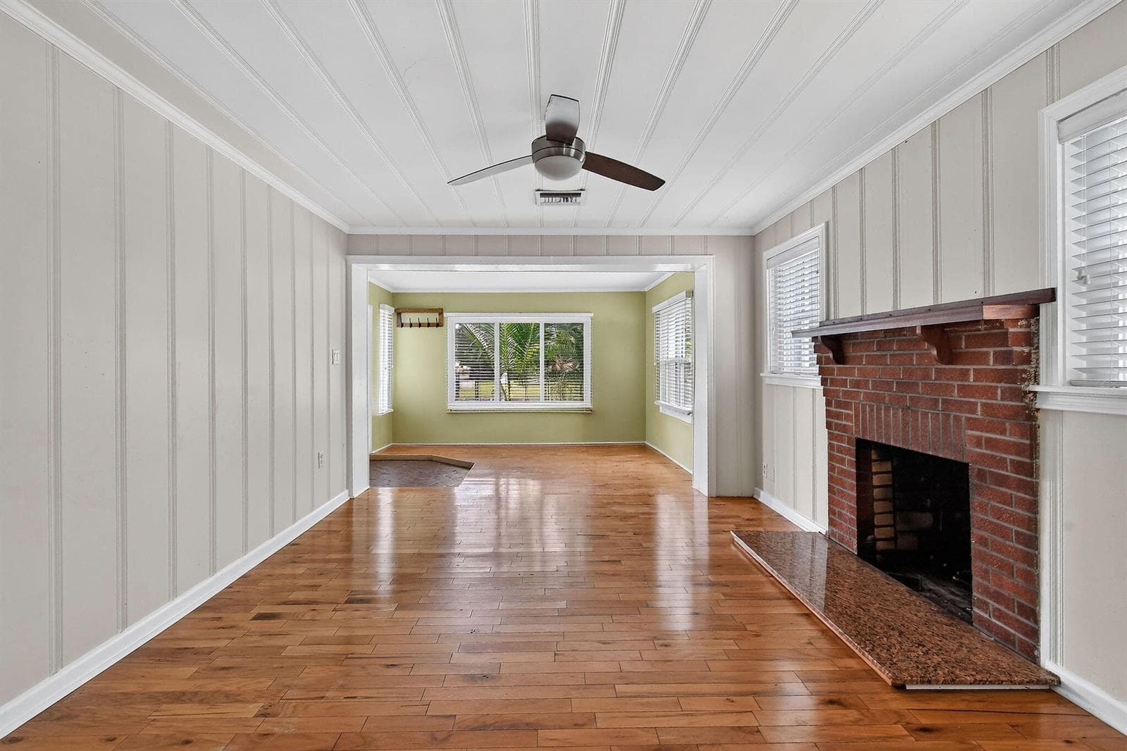 411 Evergreen Drive, Lake Park, FL 33403 photo 7