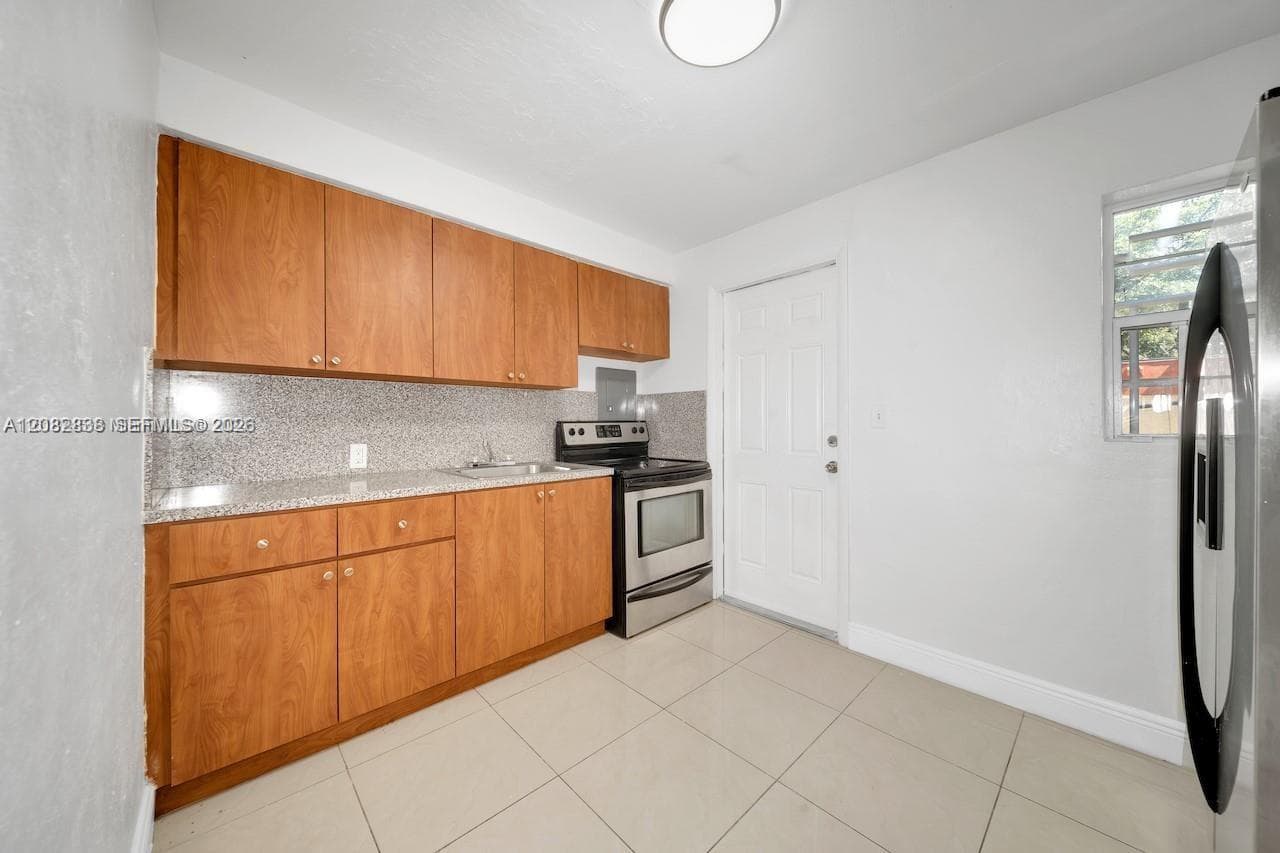 5545 NW 3rd Ave # E, Miami, FL 33127