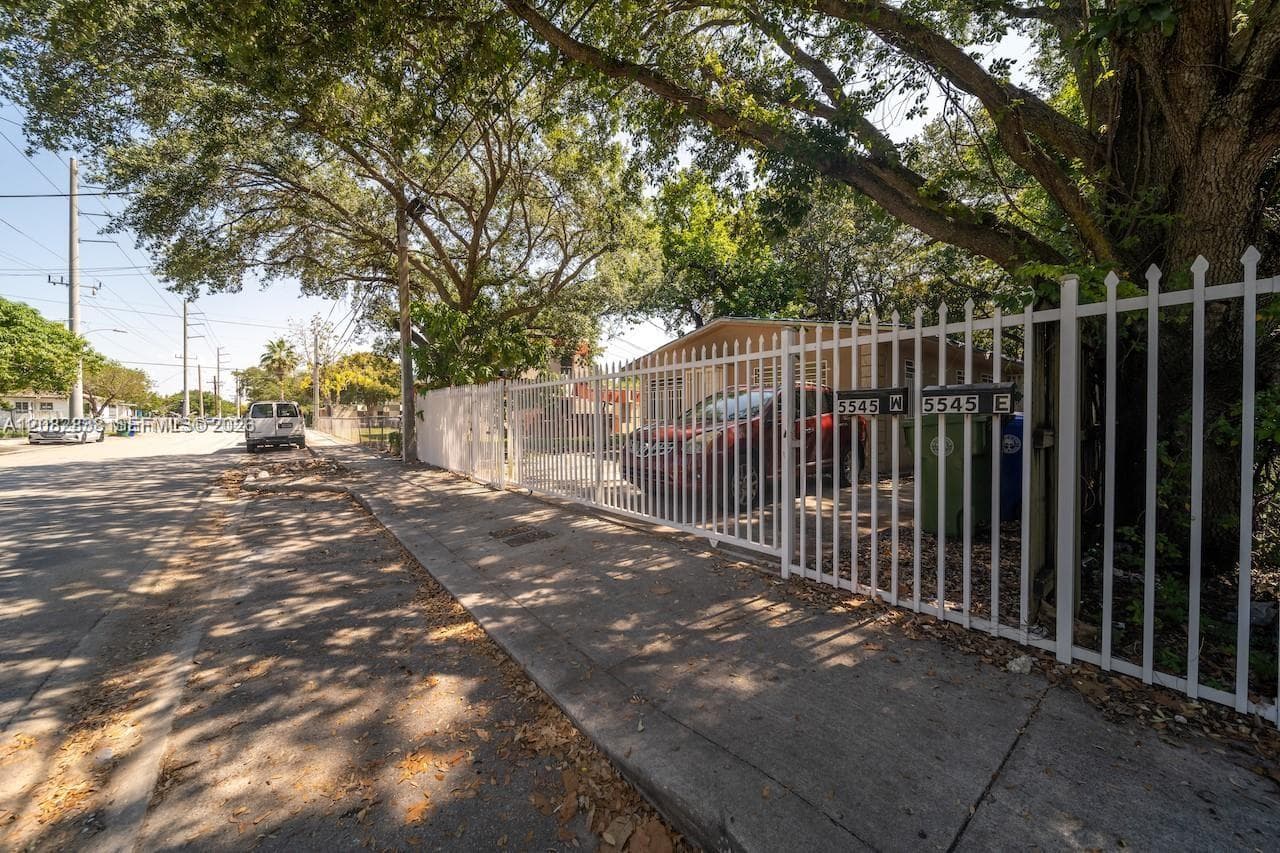 5545 NW 3rd Ave # E, Miami, FL 33127 photo 8