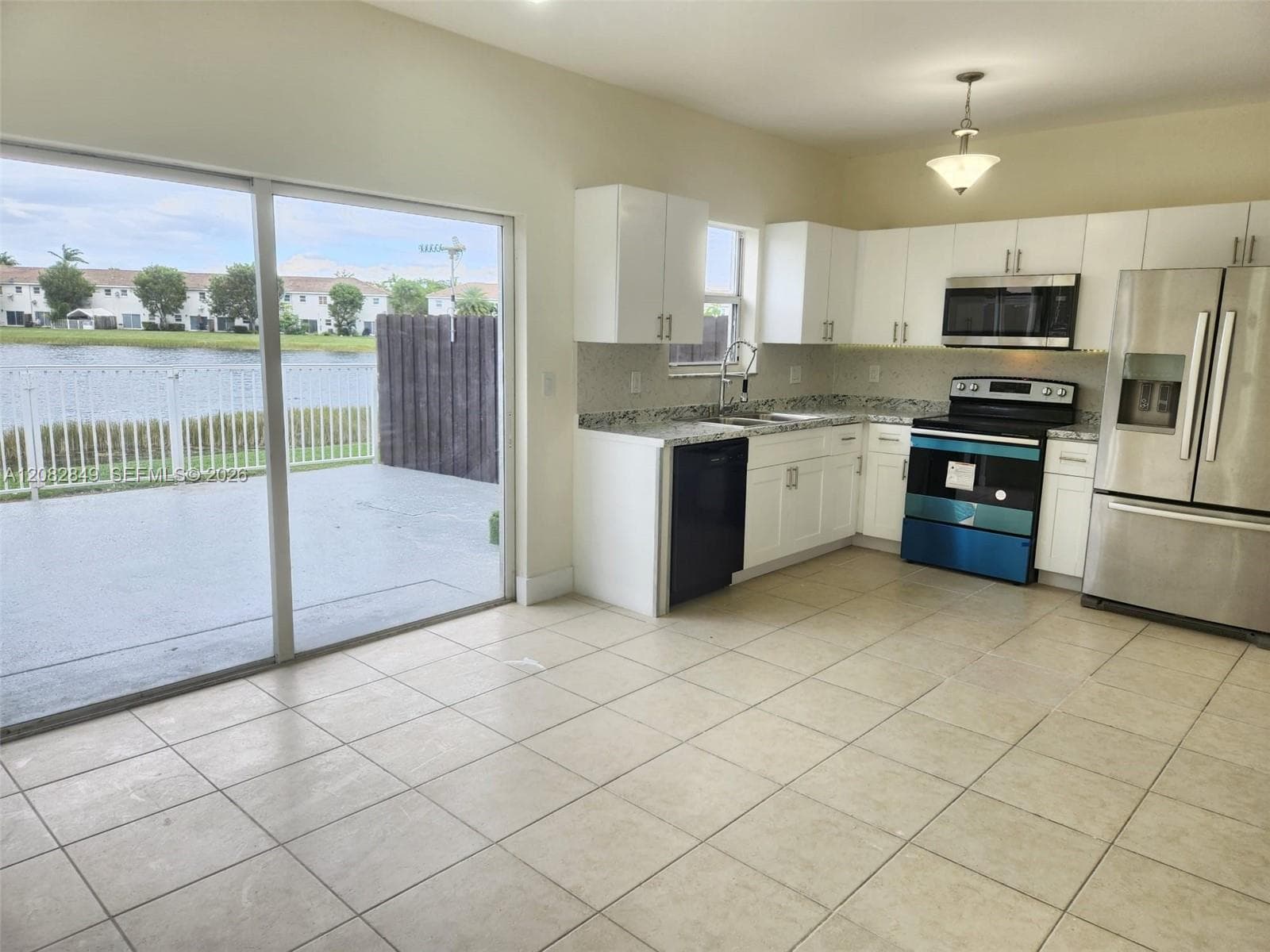 1525 SE 31st Ct # 1525, Homestead, FL 33035 photo 3