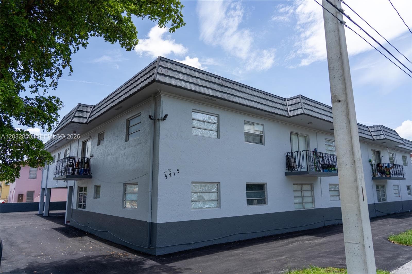2712 W 10th Ave # 1, Hialeah, FL 33010 photo 2