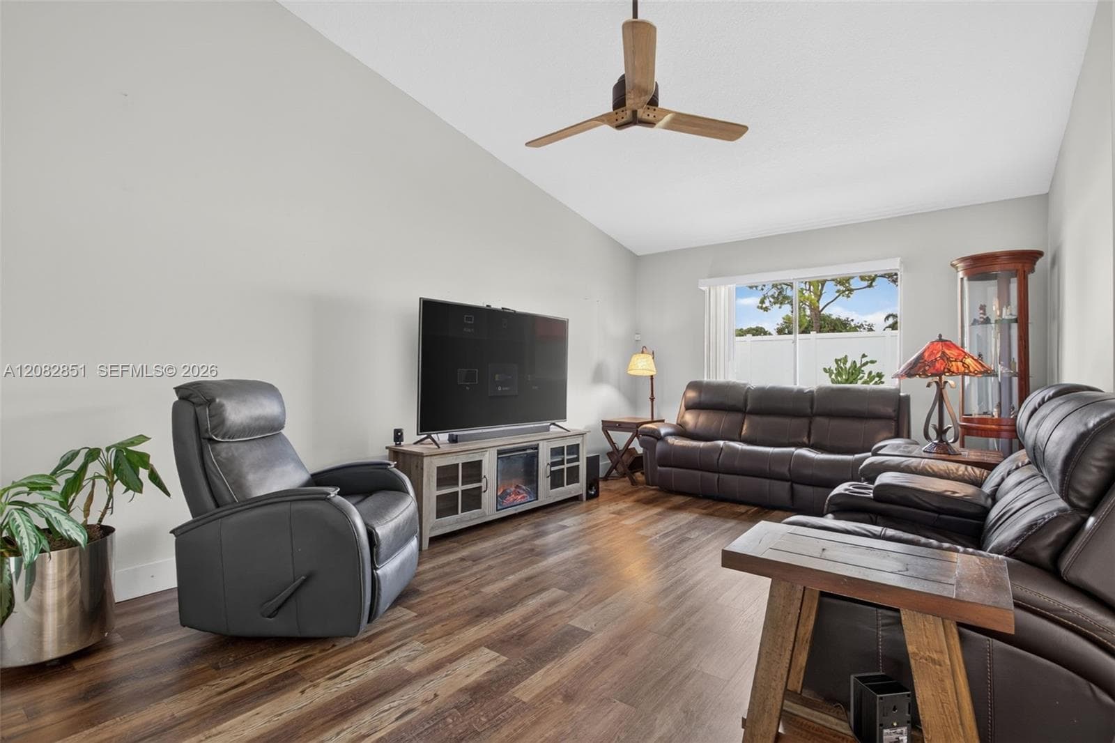 7913 NW 20th St, Margate, FL 33063 photo 4