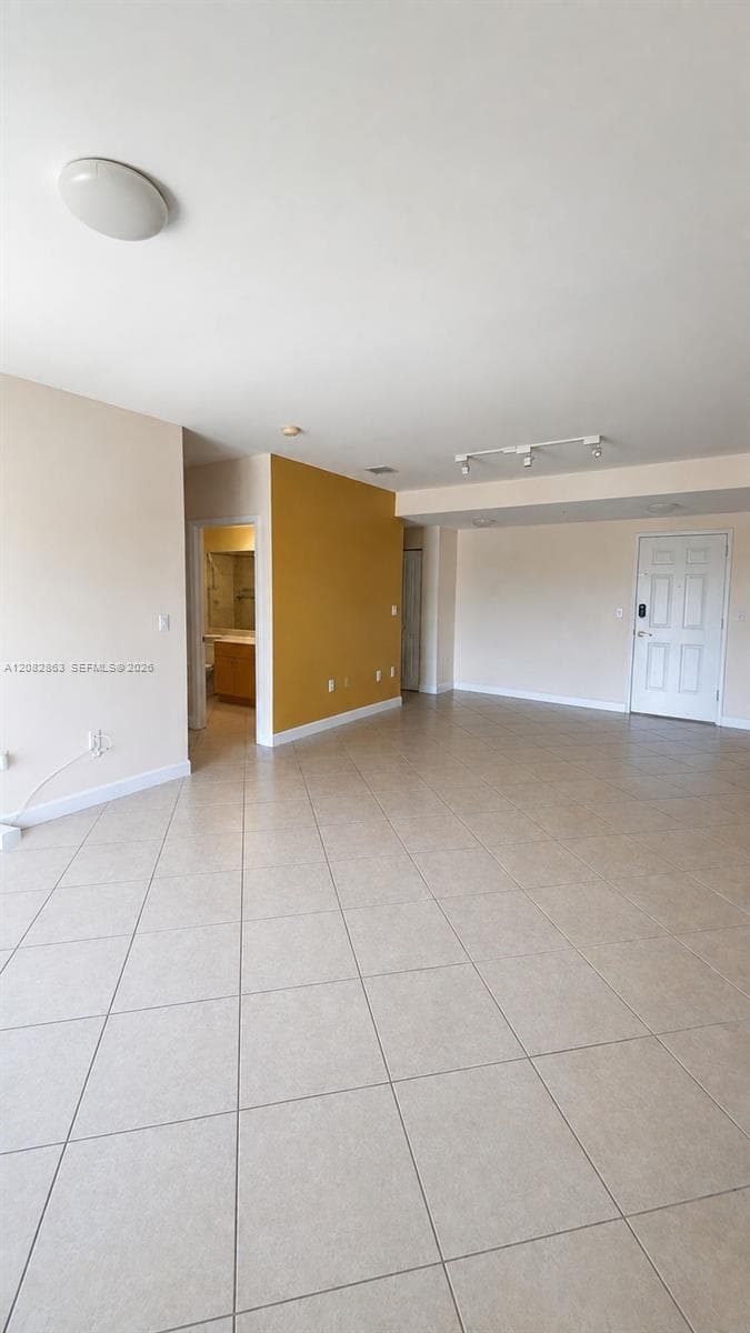 2280 SW 32nd Ave # 508, Miami, FL 33145 photo 5
