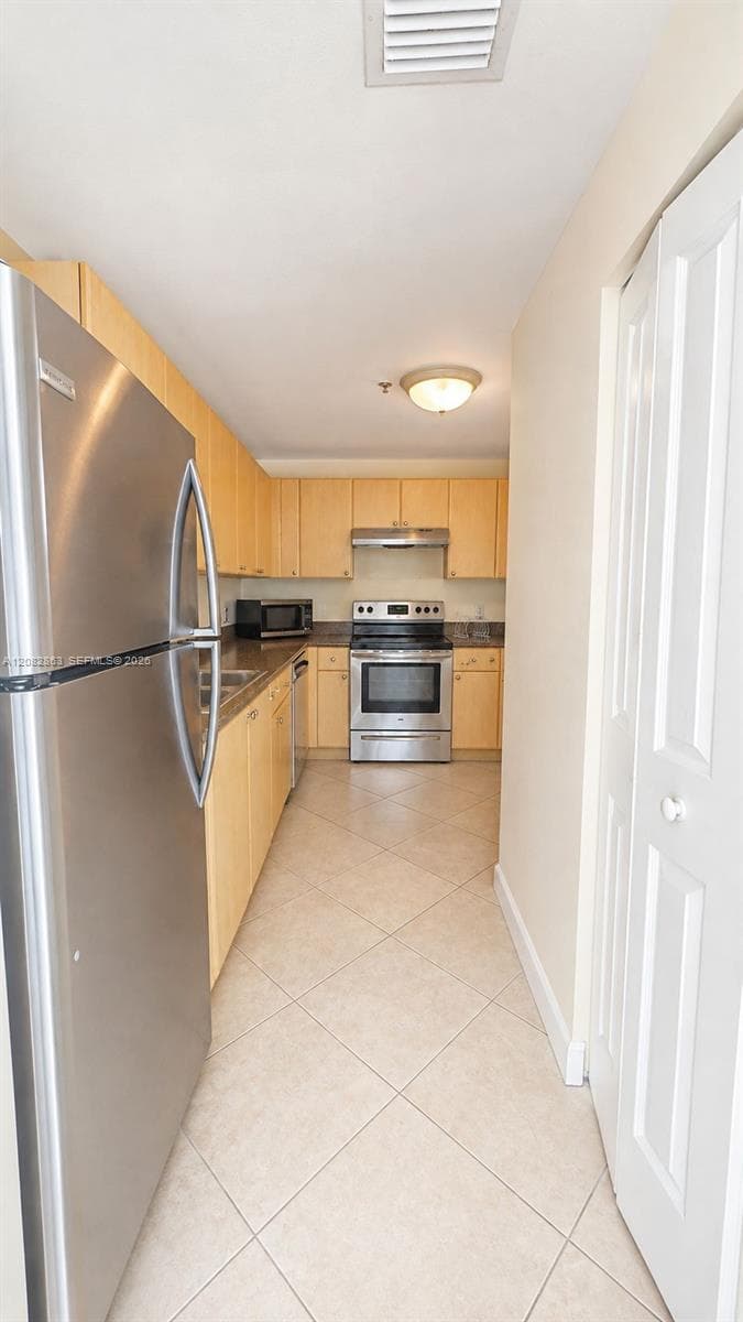 2280 SW 32nd Ave # 508, Miami, FL 33145 photo 9