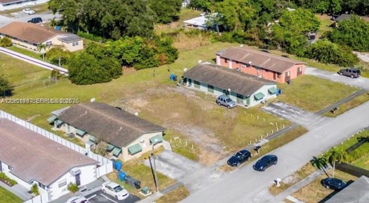 5701 SW 27th St, West Park, FL 33023 photo 2