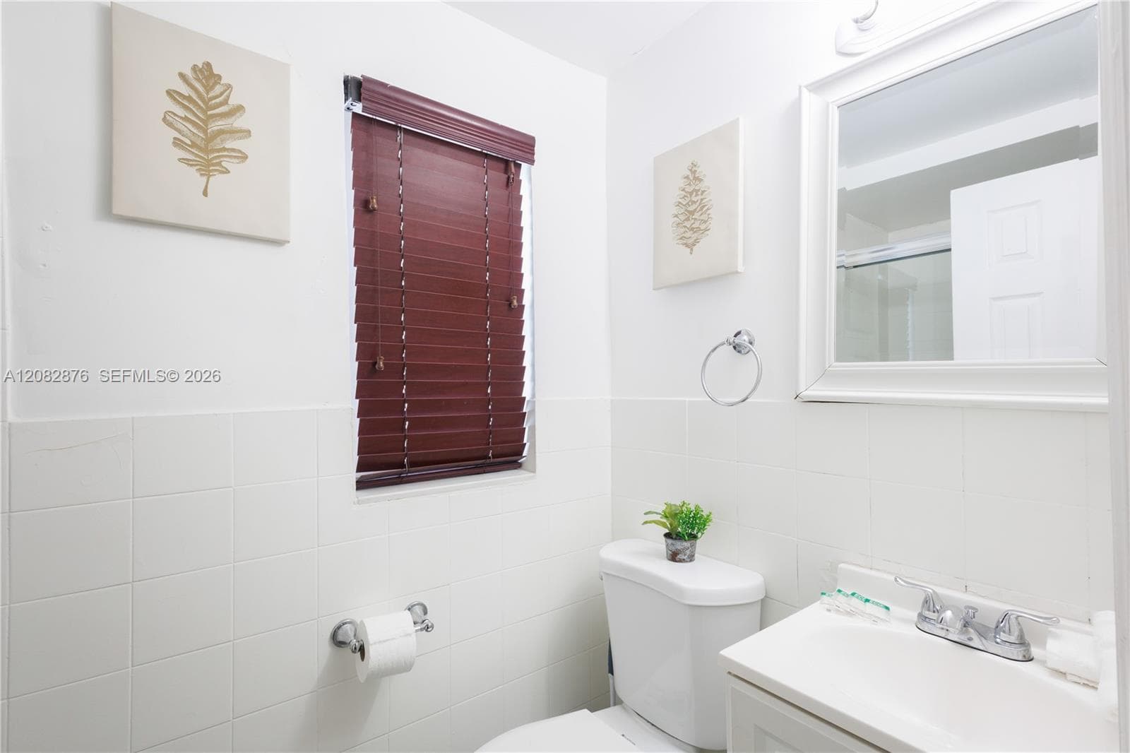 471 NE 37th St # 1, Miami, FL 33137 photo 6