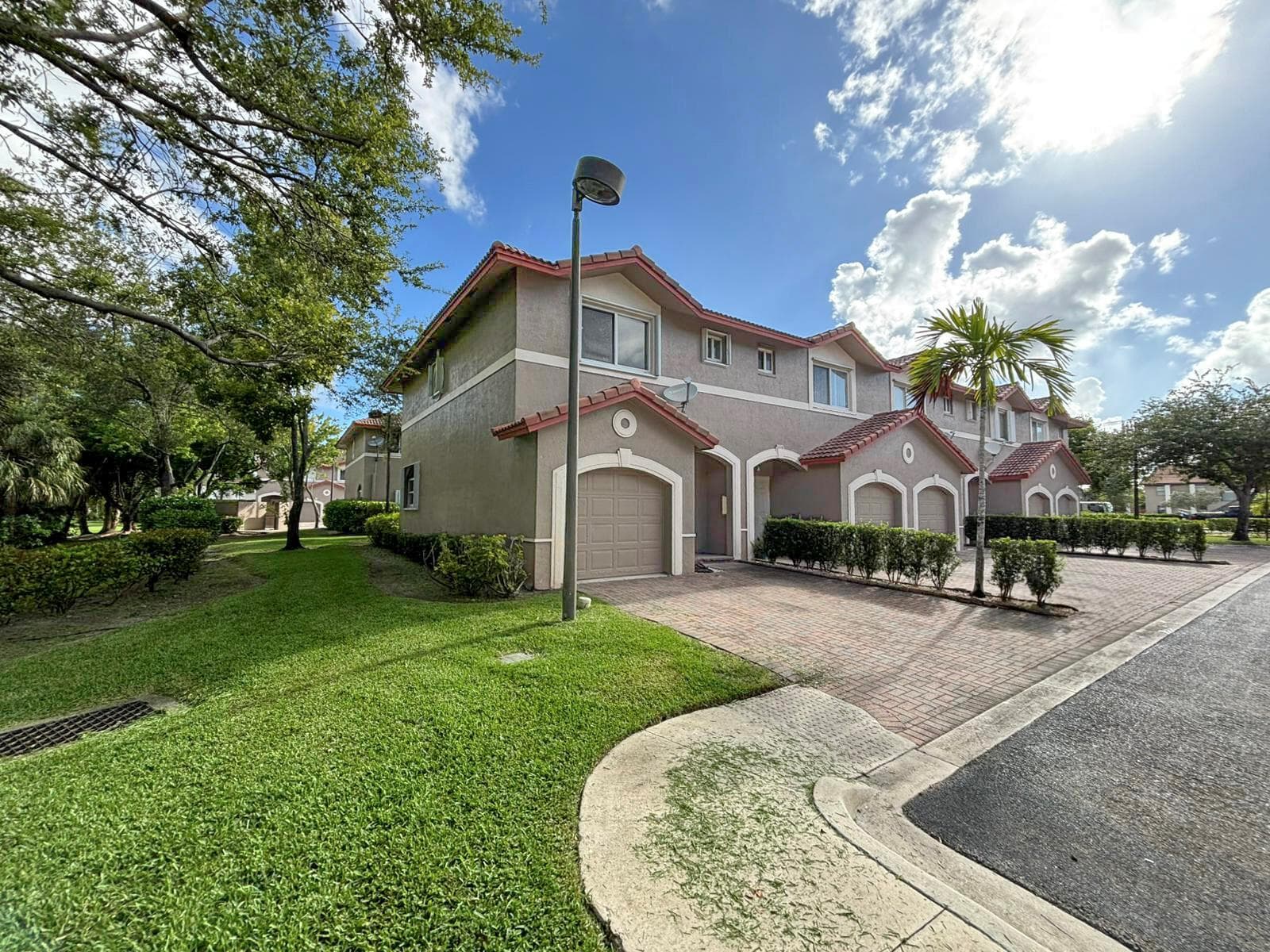 3118 CORAL RIDGE Drive # 3118, Coral Springs, FL 33065 photo 2