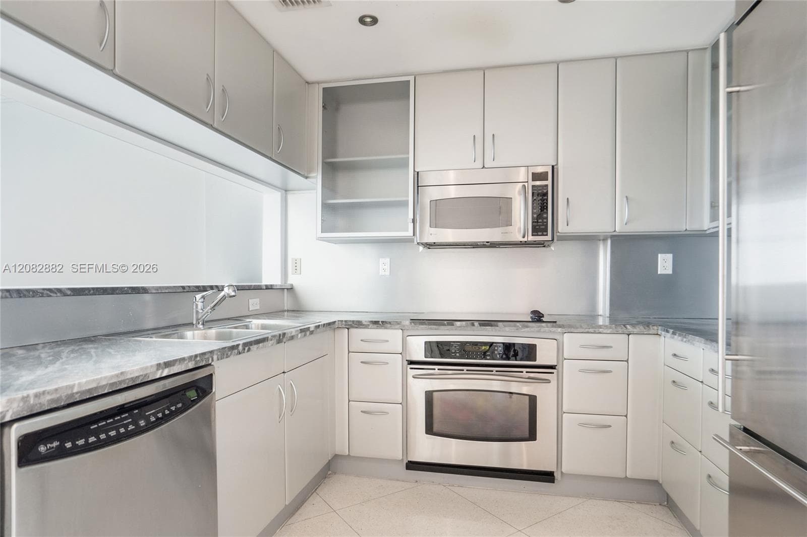 540 West Ave # 1112, Miami Beach, FL 33139 photo 5