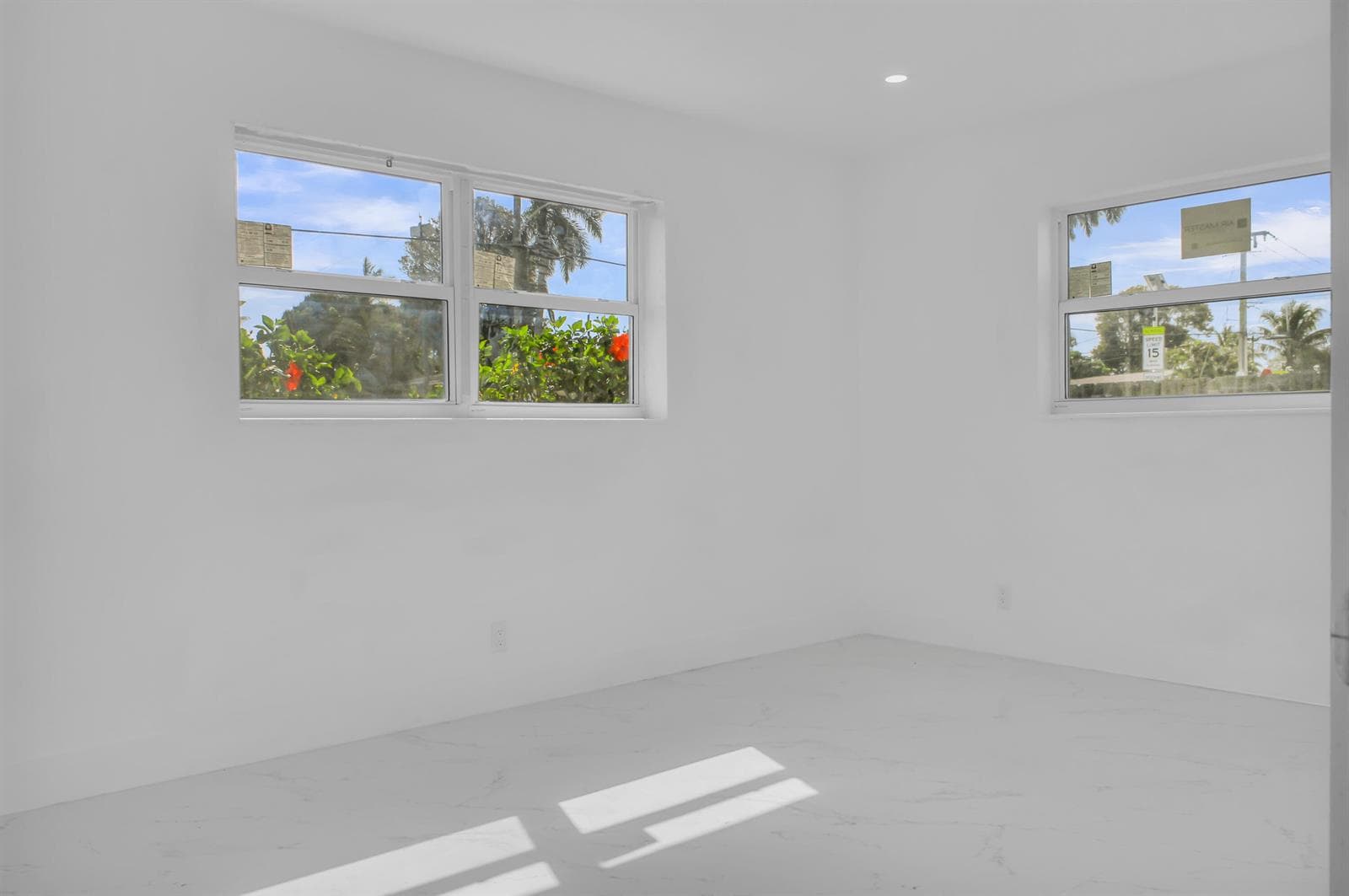 915 SW 3RD Street, Boynton Beach, FL 33435 photo 7