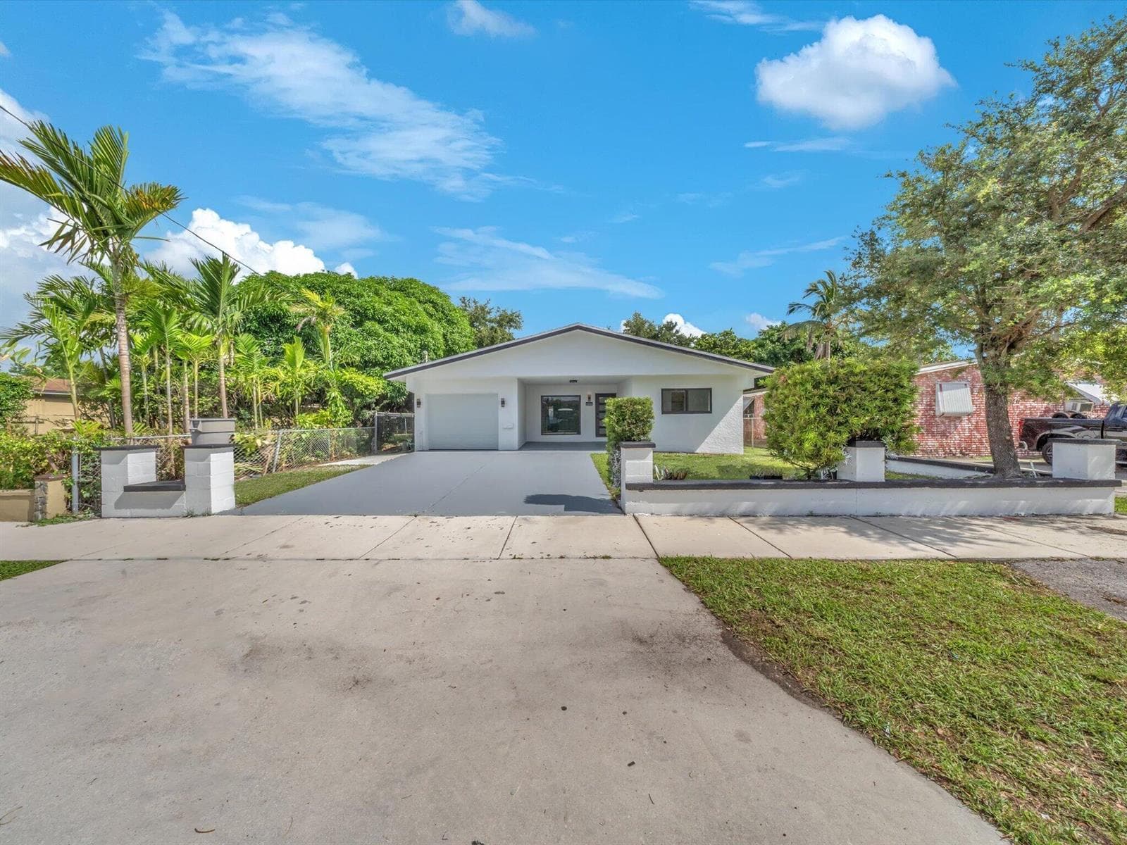 4531 SW 20th Street, West Park, FL 33023 photo 6