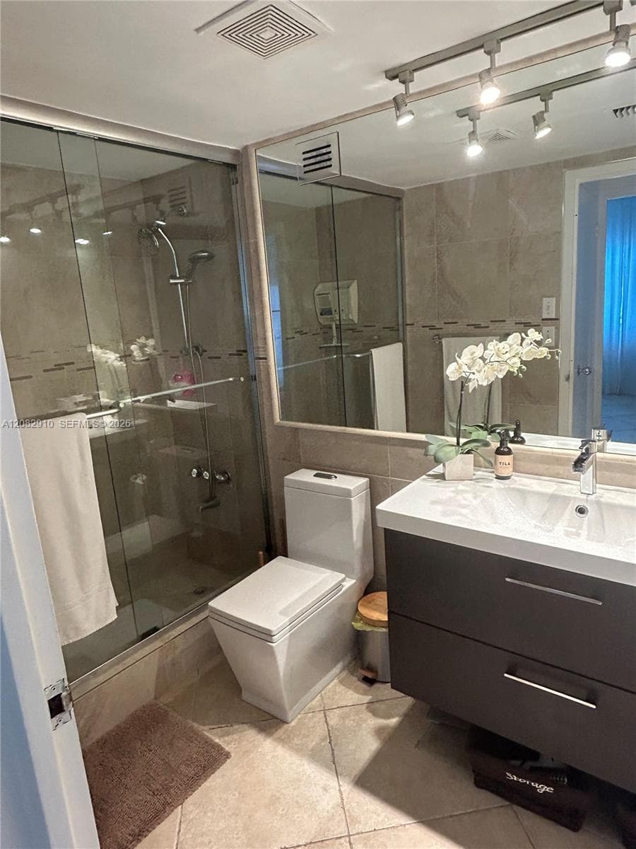 9195 Collins Ave # 414, Surfside, FL 33154 photo 7