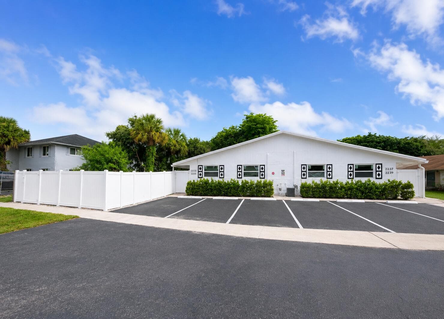 2235 NW 57th Avenue, Lauderhill, FL 33313 photo 4