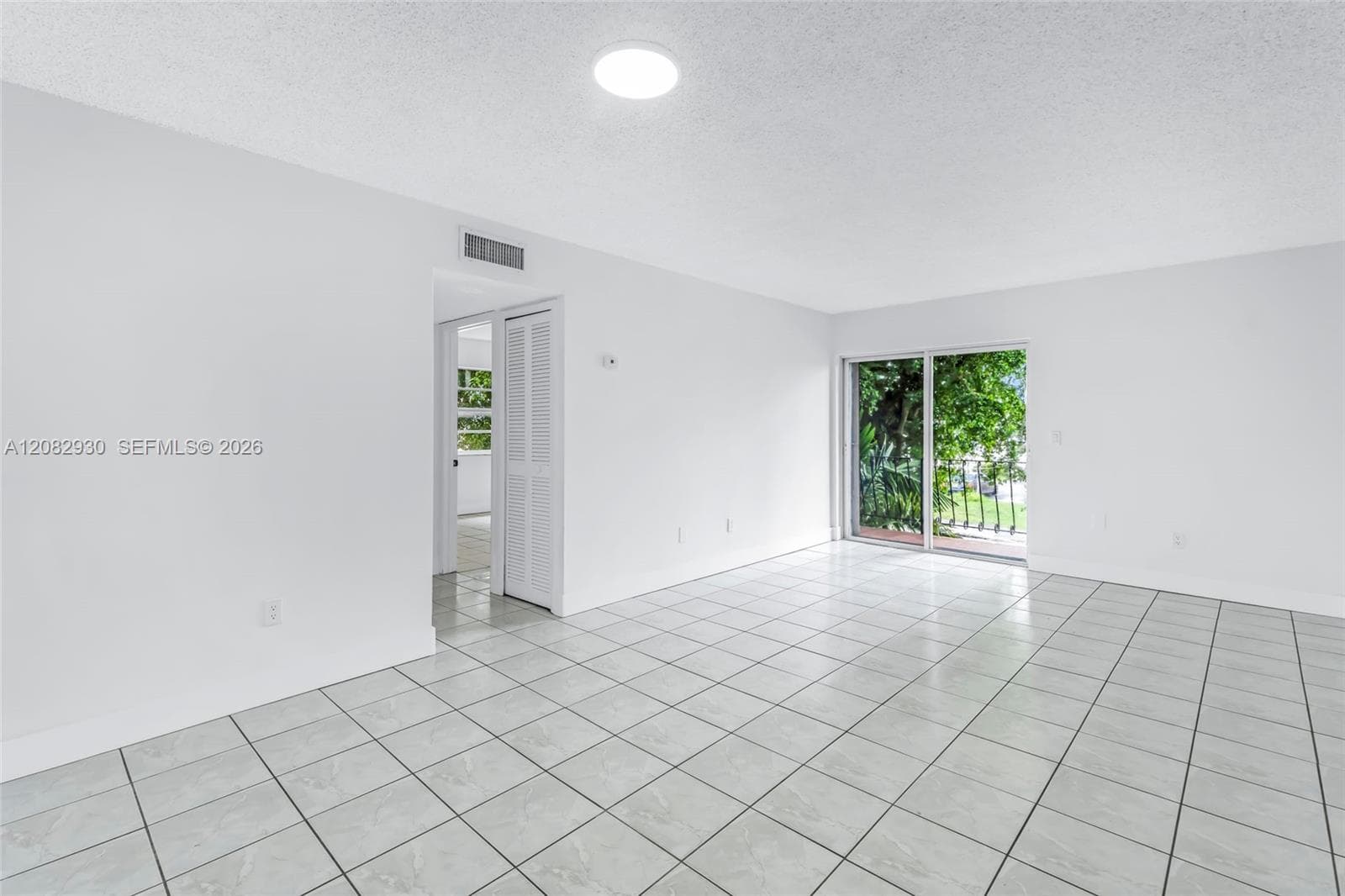 6825 W Flagler St # 202, Miami, FL 33144 photo 3
