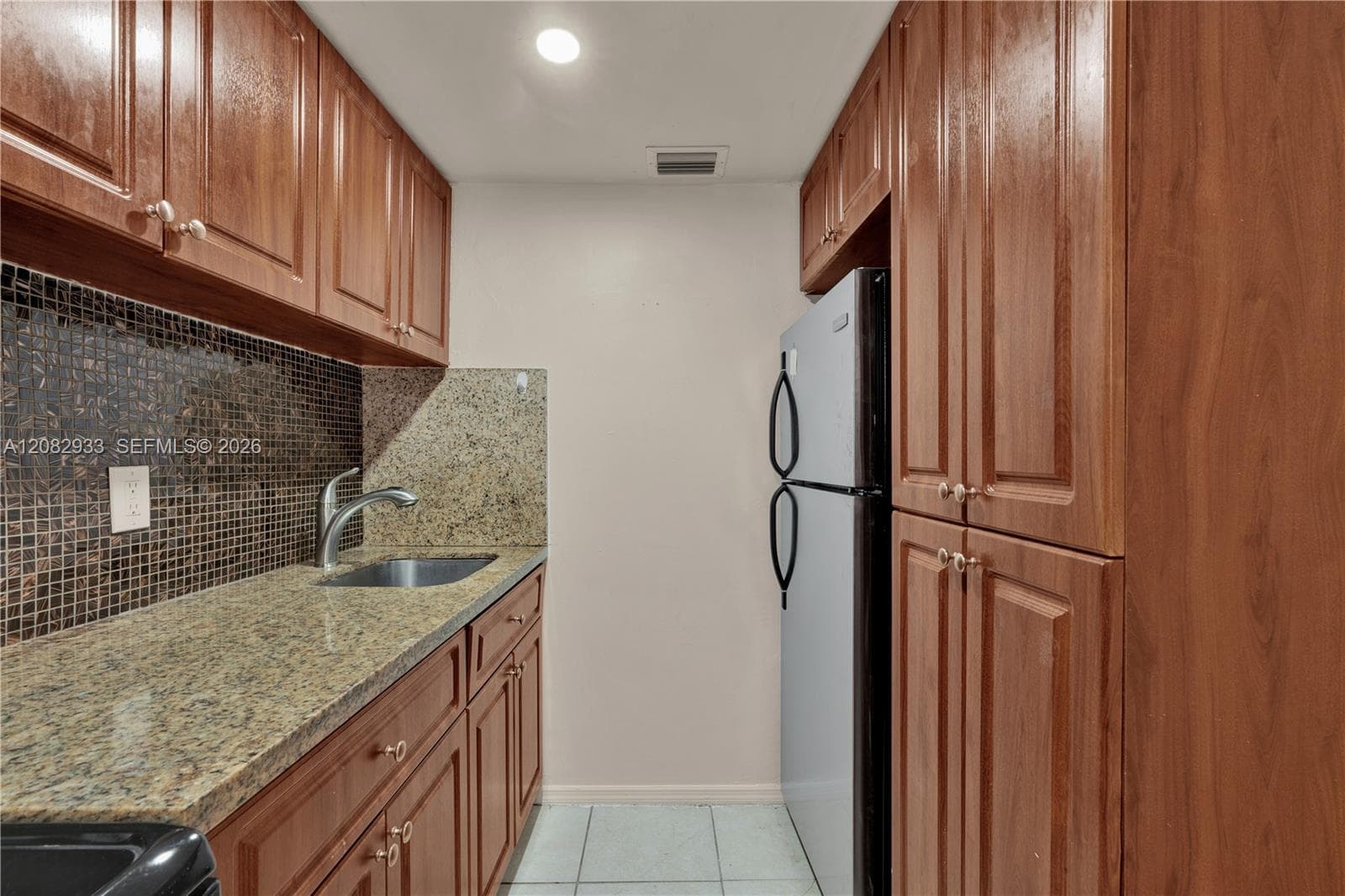 2145 SW 7th St # 3, Miami, FL 33135 photo 2
