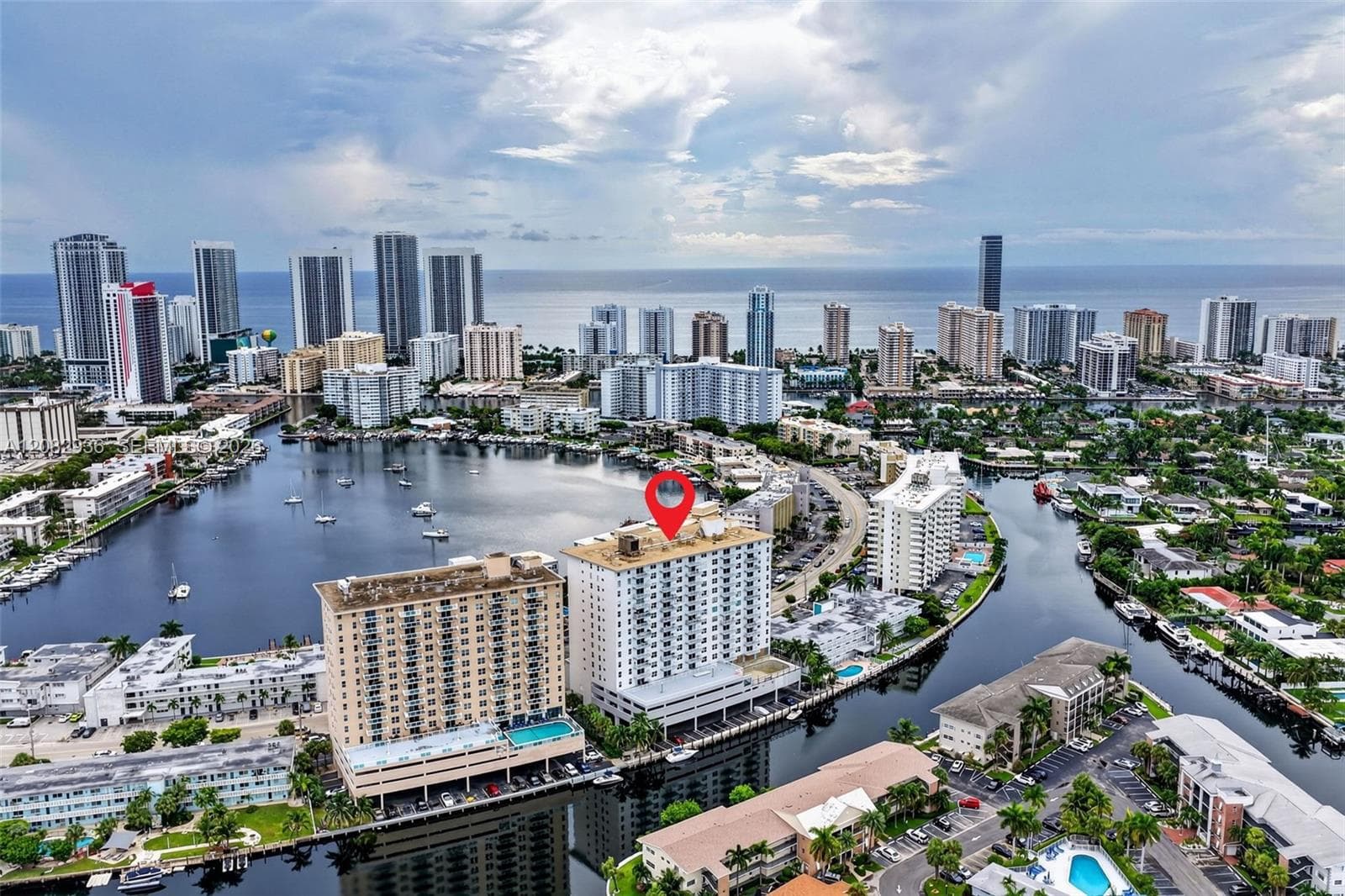 427 Golden Isles Dr # 11C, Hallandale Beach, FL 33009