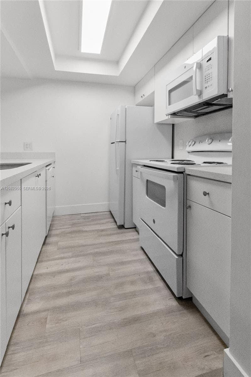 8100 Geneva Ct # 141, Doral, FL 33166